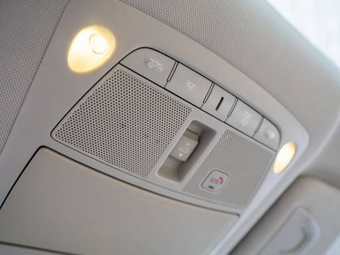 Used 2015 INFINITI Q50 Premium w/ Navigation Package image 31