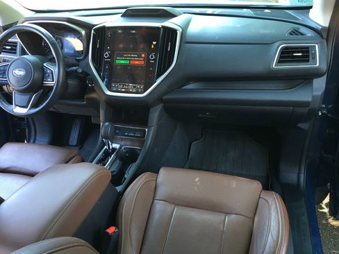 Used 2023 Subaru Ascent Touring AWD/4WD image 33