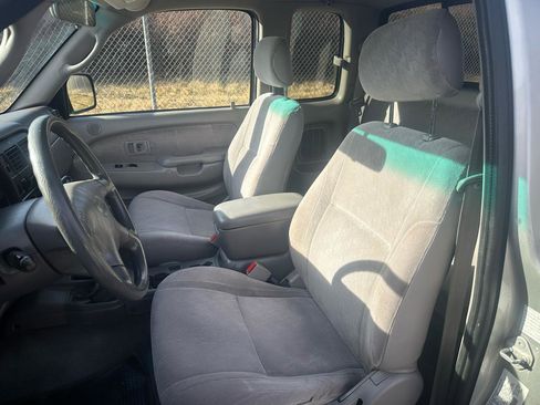 Used 2002 Toyota Tacoma 4x4 Xtracab V6 image 10
