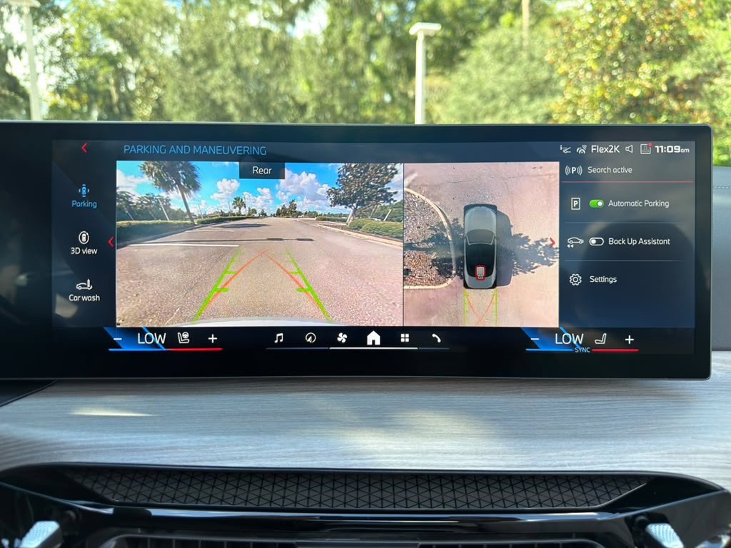 New 2027 BMW 440i xDrive Convertible AWD/4WD image 18