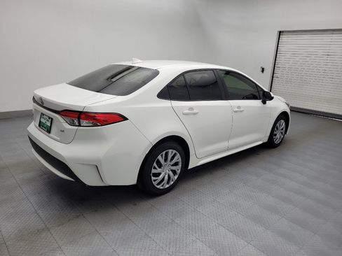 Used 2021 Toyota Corolla LE image 10