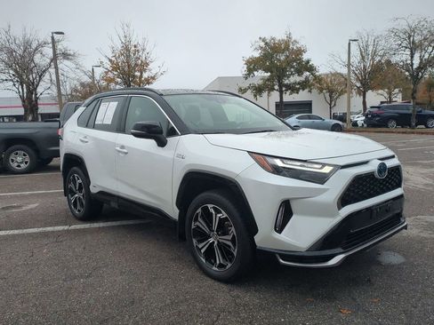Certified 2023 Toyota RAV4 XSE image 3