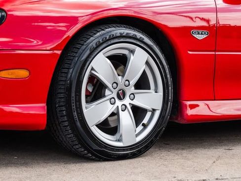 Used 2005 Pontiac GTO RWD image 55