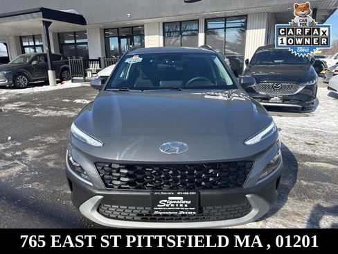 Used 2023 Hyundai Kona SEL image 2