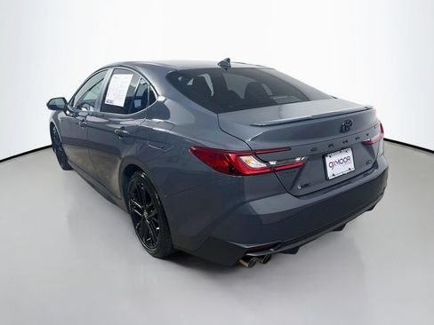 Used 2026 Toyota Camry SE FWD image 5
