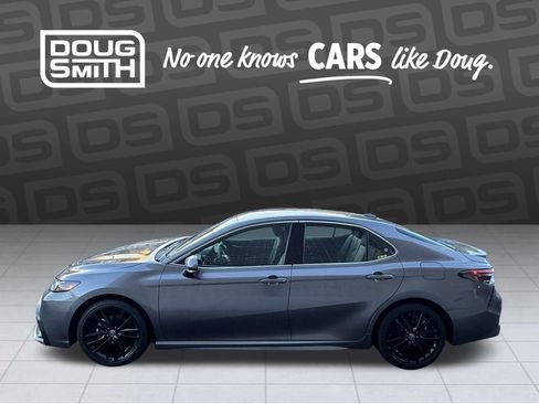 Used 2024 Toyota Camry XSE image 2