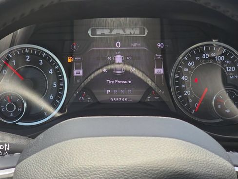 Used 2023 RAM 1500 Laramie AWD/4WD image 14
