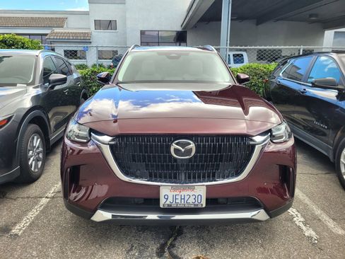 Used 2024 MAZDA CX-90 Plug-In Hybrid w/ Premium Pkg image 2