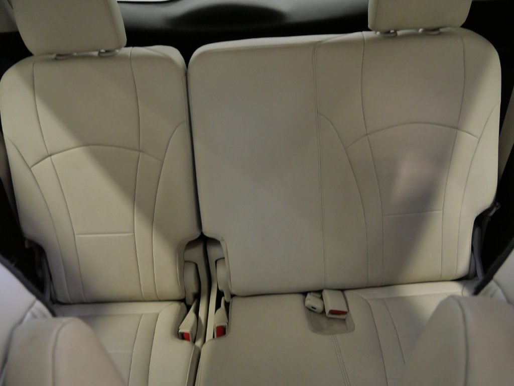 Used 2023 Buick Enclave Premium w/ Trailering Package, 5000 lbs. AWD/4WD image 21