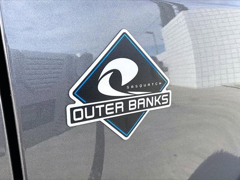 Used 2022 Ford Bronco Outer Banks w/ Sasquatch Package image 23