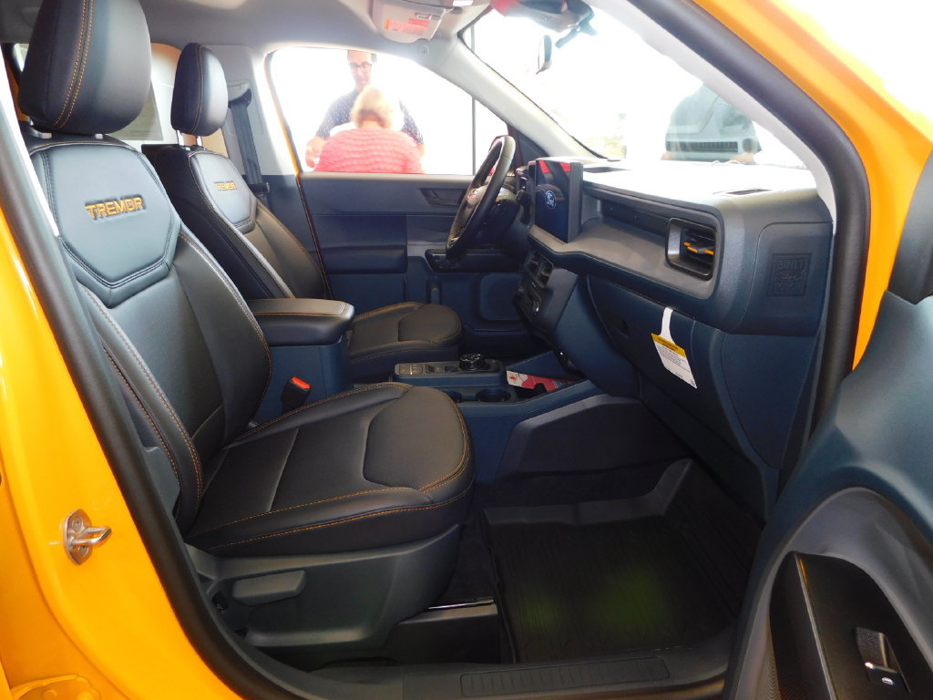 New 2026 Ford Maverick Tremor AWD/4WD image 17