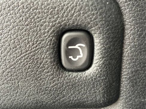 Used 2023 Dodge Durango R/T AWD/4WD image 11