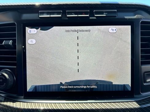 Used 2024 Ford F250 Lariat w/ Lariat Ultimate Package image 50