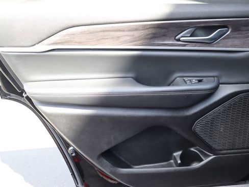 Used 2023 Jeep Grand Cherokee L Limited image 26