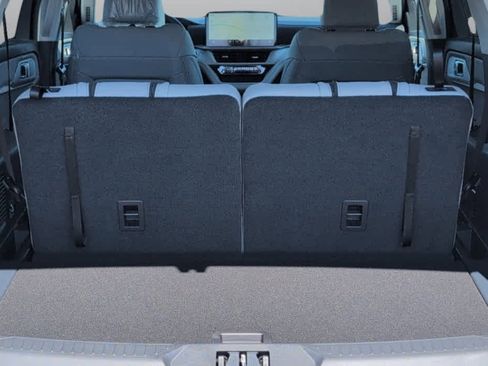 New 2026 Ford Explorer Active RWD image 11