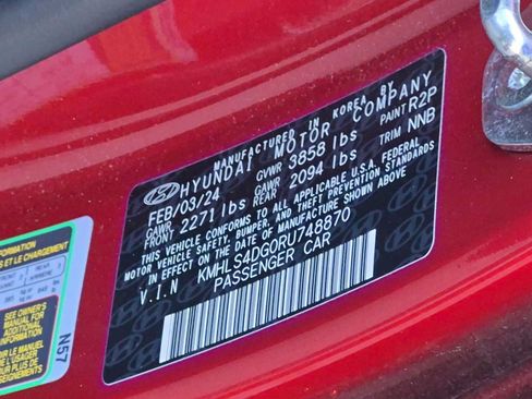 Used 2024 Hyundai Elantra SEL w/ Convenience Package FWD image 33