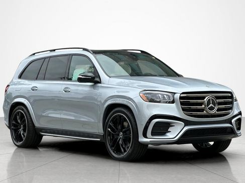 New 2026 Mercedes-Benz GLS 580 4MATIC image 7