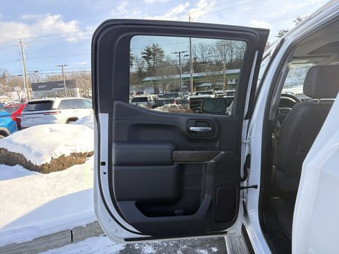 Used 2021 GMC Sierra 1500 Denali w/ Denali Ultimate Package image 28