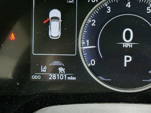 Used 2024 Lexus RX 350 Premium w/ Accessory Package (Z1) FWD image 19