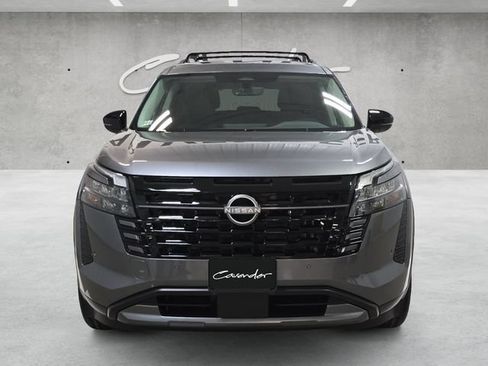 New 2026 Nissan Pathfinder SL FWD image 18