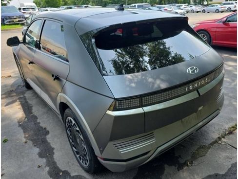 Used 2024 Hyundai Ioniq 5 Limited AWD/4WD image 4