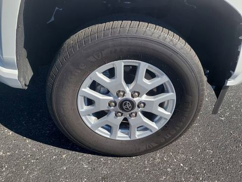 Used 2024 Toyota Tacoma SR5 image 10