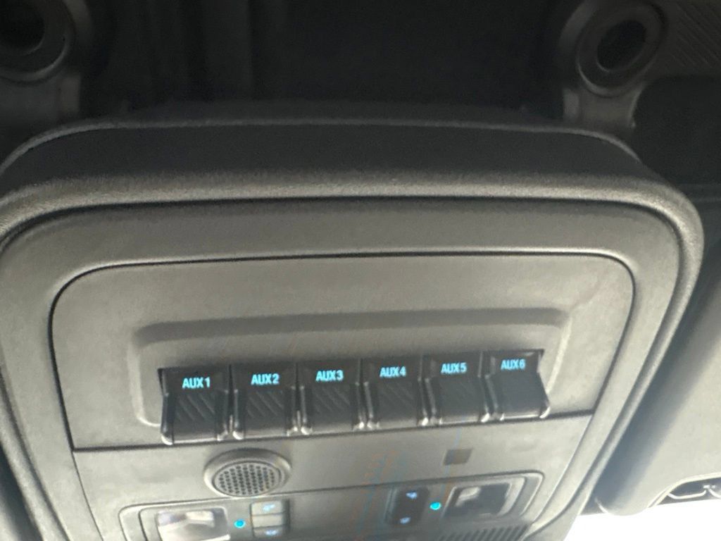 Used 2023 Ford Bronco Wildtrak AWD/4WD image 43