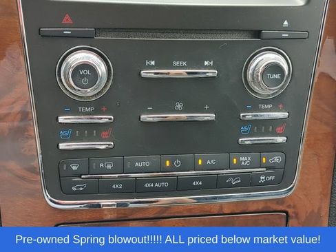 Used 2016 Lincoln Navigator Select AWD/4WD image 34