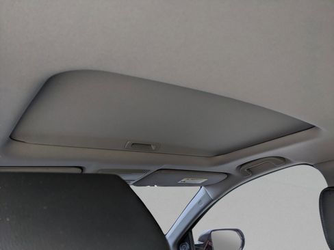 Used 2020 Honda CR-V Touring image 23