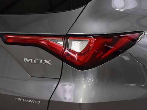Used 2024 Acura MDX SH-AWD w/ Advance Package image 18