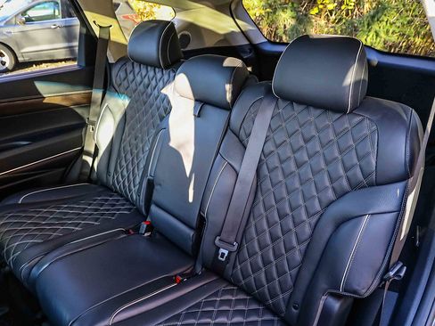 Used 2023 Genesis GV80 3.5T image 21