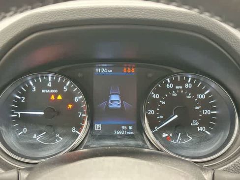 Used 2020 Nissan Rogue Sport SV w/ All-Weather Package AWD/4WD image 6