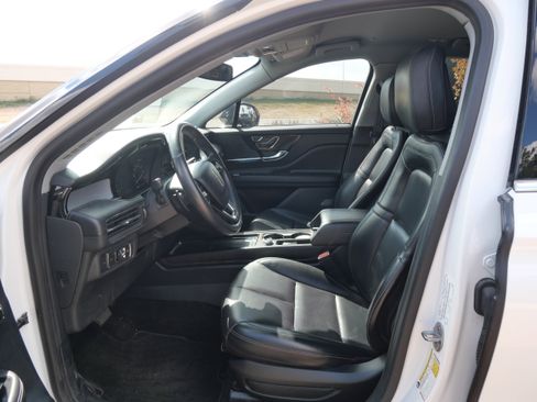 Used 2020 Lincoln Corsair FWD image 8