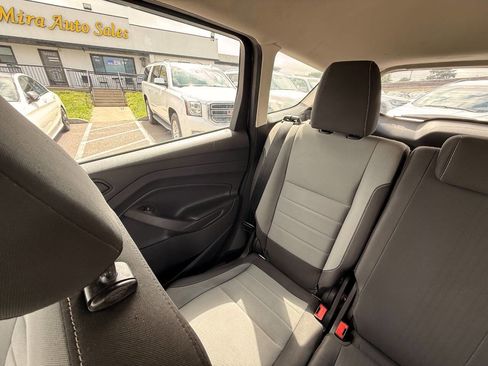 Used 2019 Ford Escape S FWD image 46