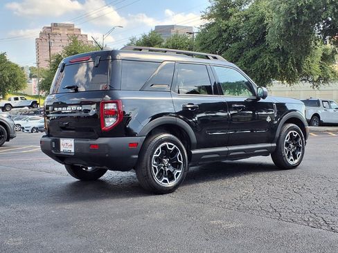 Certified 2025 Ford Bronco Sport Outer Banks w/ Outer Banks Tech Package+ AWD/4WD image 6