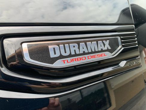 Used 2023 GMC Sierra 1500 Elevation AWD/4WD image 10