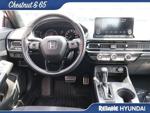 Used 2023 Honda Civic Sport image 19