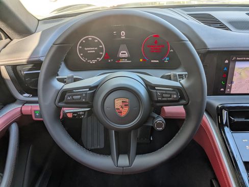 New 2026 Porsche Panamera 4 image 15