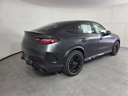 New 2026 Mercedes-Benz GLC 43 AMG 4MATIC Coupe image 4