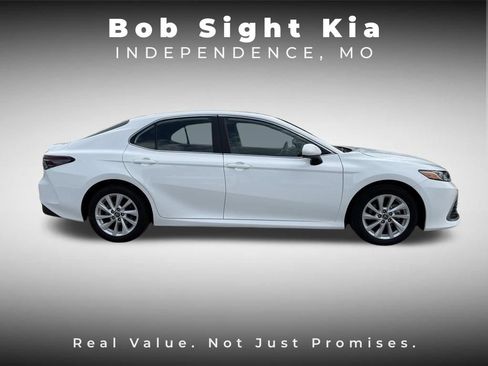 Used 2024 Toyota Camry LE FWD image 15