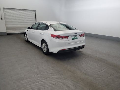 Used 2018 Kia Optima LX FWD image 5
