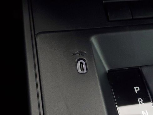 New 2026 Toyota Corolla Cross L image 27