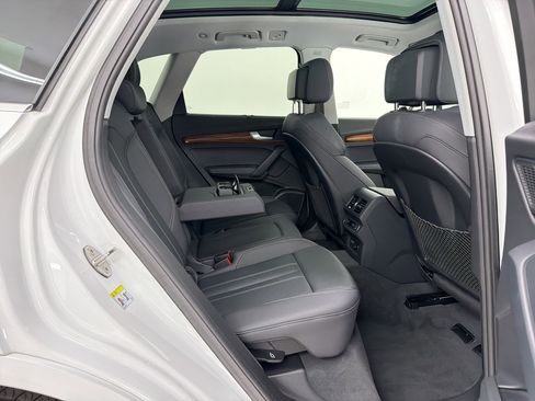 Used 2023 Audi Q5 2.0T Prestige image 25