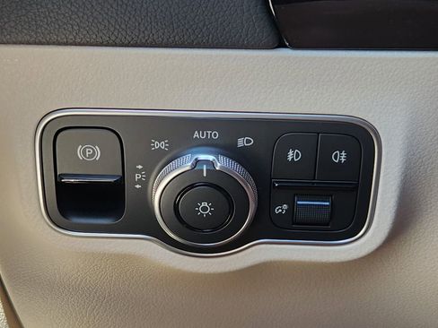 New 2026 Mercedes-Benz GLA 250 4MATIC image 21