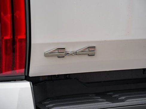 New 2026 Toyota Tundra SR5 w/ SR5 Convenience Package image 9