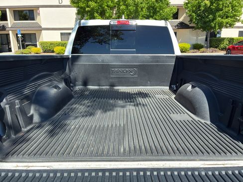 Used 2021 RAM 1500 Big Horn AWD/4WD image 8