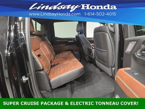 Used 2024 GMC Sierra 1500 Denali Ultimate image 11