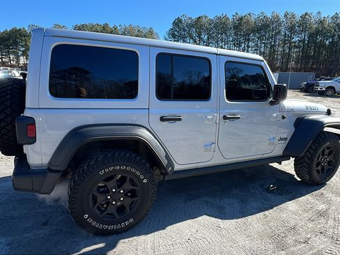 Used 2023 Jeep Wrangler Unlimited image 8