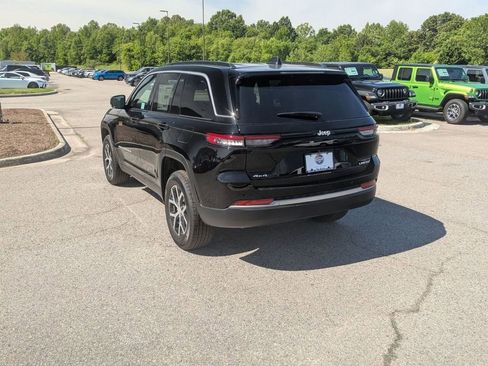 New 2026 Jeep Grand Cherokee Limited AWD/4WD image 3