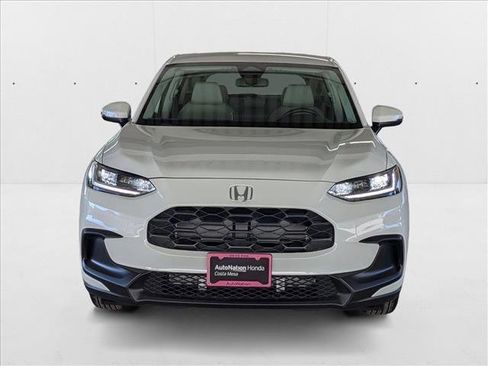 New 2026 Honda HR-V LX image 6